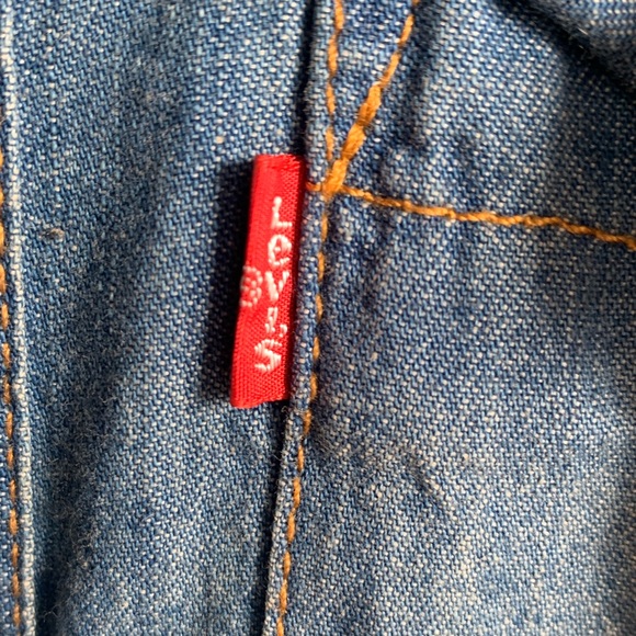 Levi's Girls Denim Shirt, Size Large (12-13 yrs), Blue - Excellent Condition! - Picture 2 of 7